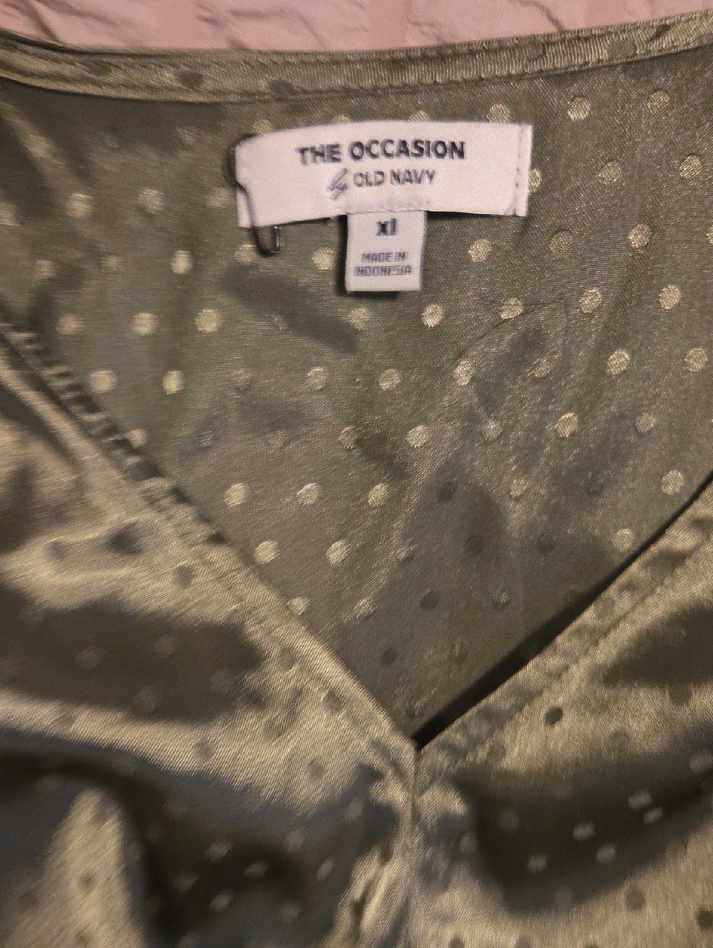 Old Navy Olive Green Satin Polka Dot V-Neck Dreas